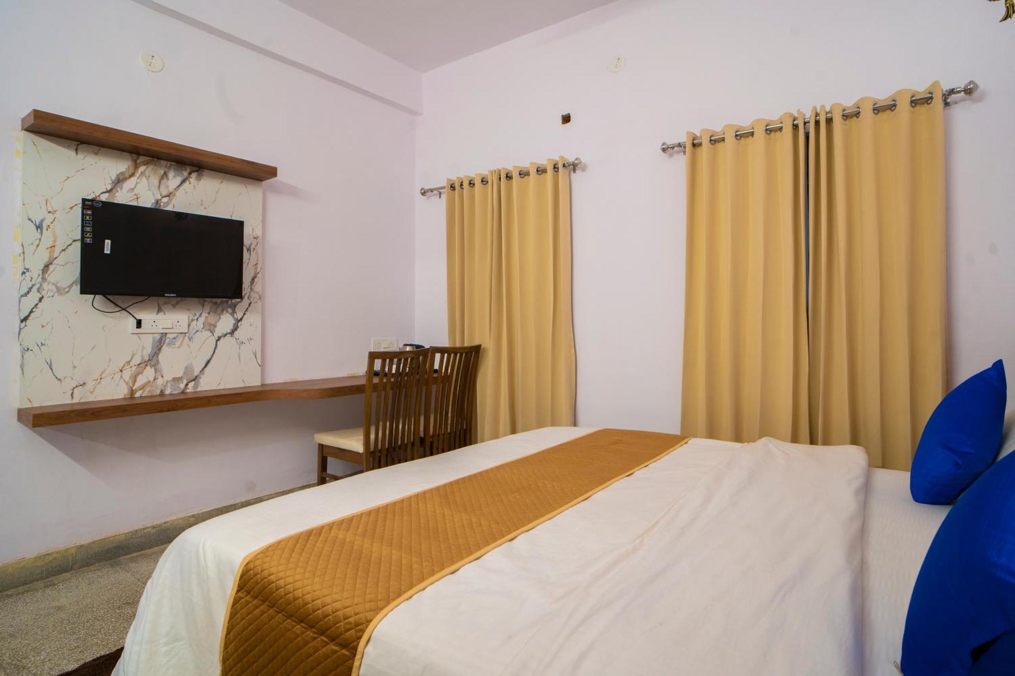 Devdarshan Hotel & Restaurant Udaipur Exteriör bild